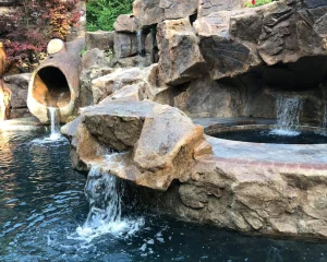 Custom Rock Features & Pool Grottos 1